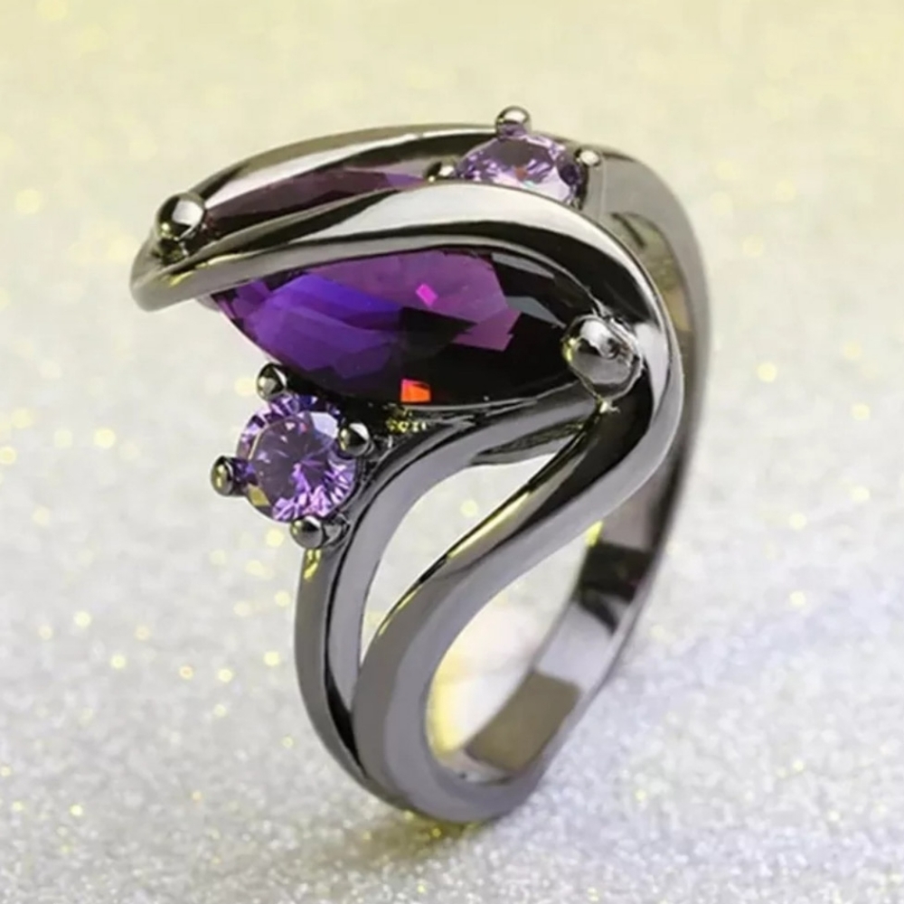 🎀18k Black Gold Amethyst Ring - Picture 3 of 12